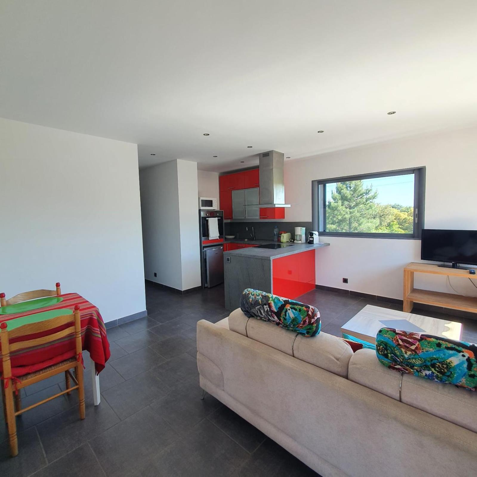 לצ'י Chez J, Appartement A L'Etage, T3 מראה חיצוני תמונה